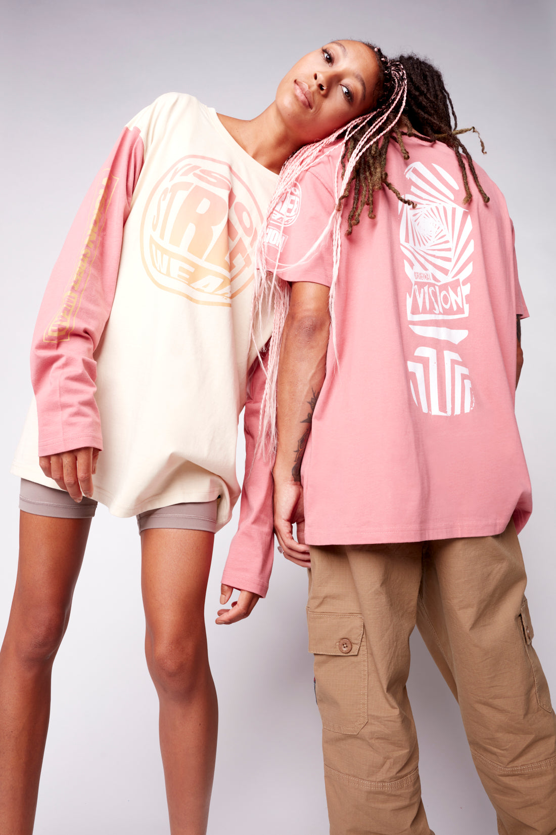 Vision Street Wear Fisheye Large Logo Print T-Shirt Bone & Dusty Rose